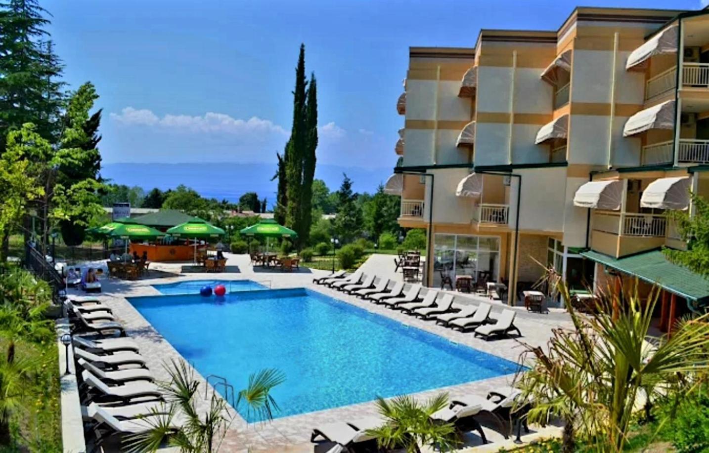 Hotel Bluebell أوهغيد المظهر الخارجي الصورة